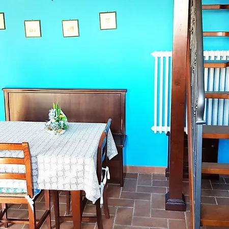 Alloggio per agriturismo Arcobaleno Della Torretta Giano dellʼUmbria