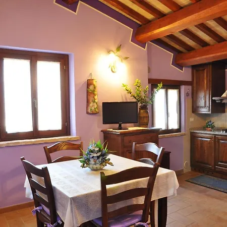 Arcobaleno Della Torretta Alloggio per agriturismo *